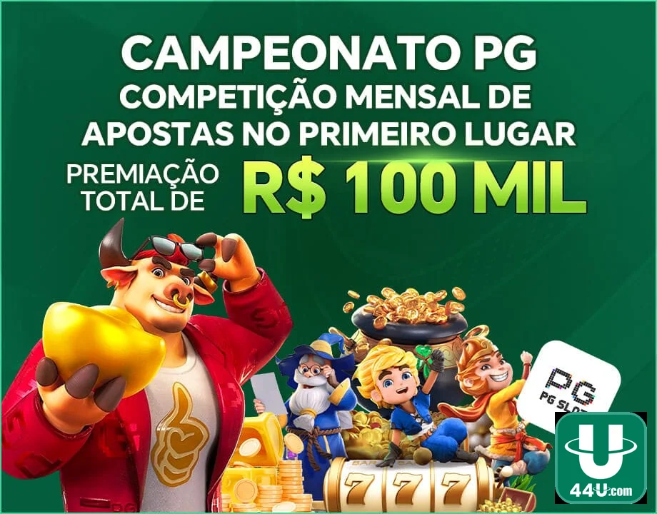 Jogador feliz recebendo cashback no cassino VIP